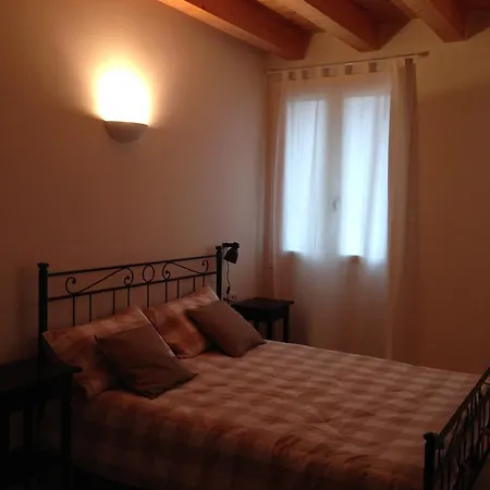 Oda ve Kahvaltı Casa Di Giulia Verona
